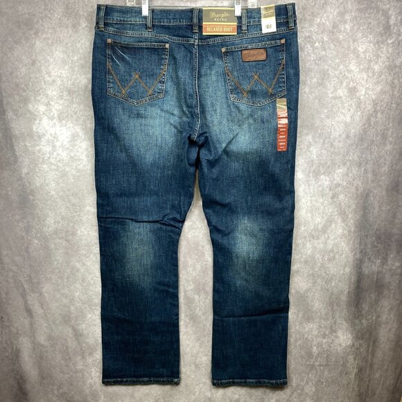 Wrangler Retro  Relaxed Boot Cut Jeans Mens 42x34 Blue Dark Faded Wash New NWT - Picture 2 of 13